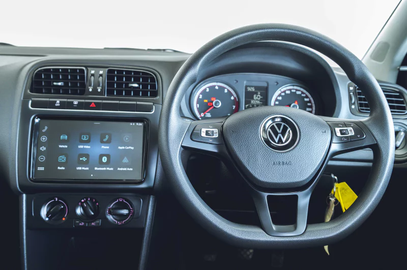 Vehicle Image for 21/27for Volkswagen Polo Vivo Hatch 1.4 Life 63kW Life
